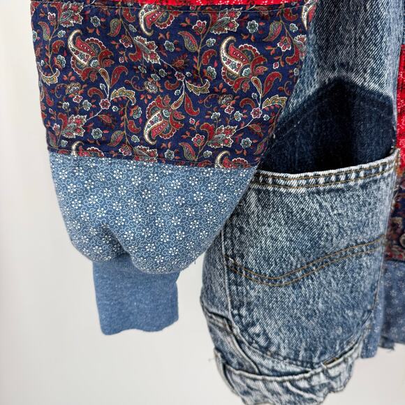Vintage Jacket SZ Medium/Large Upcycled Handmade Patchwork Denim Quilt Cottage - Picture 14 of 16